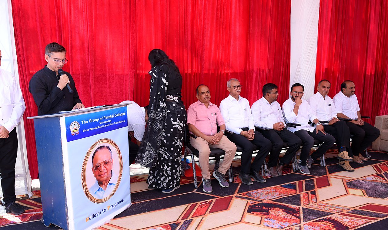 Recent academic ceremony representing self-financed arts and professional growth