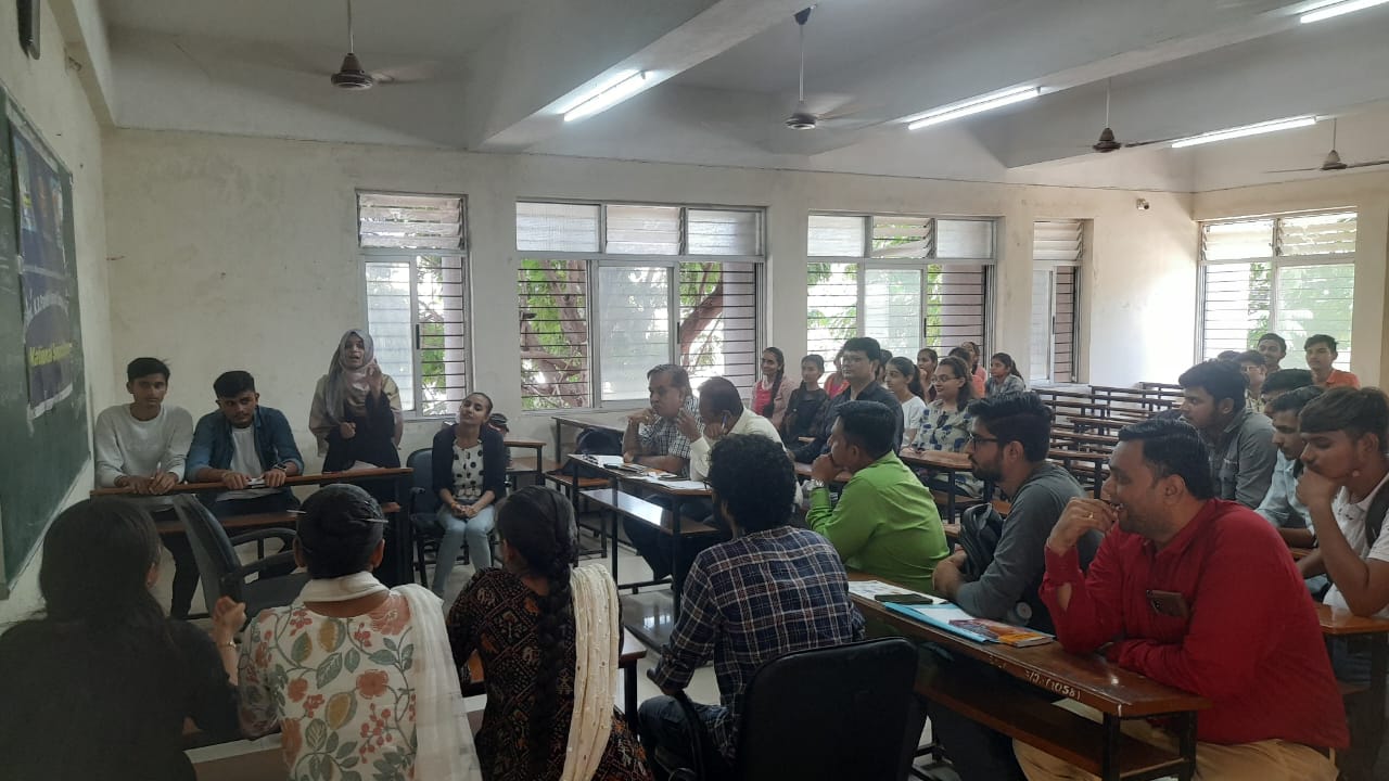 Debate Competition image 4