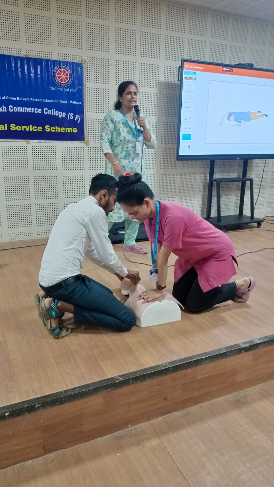 CPR Training image 4