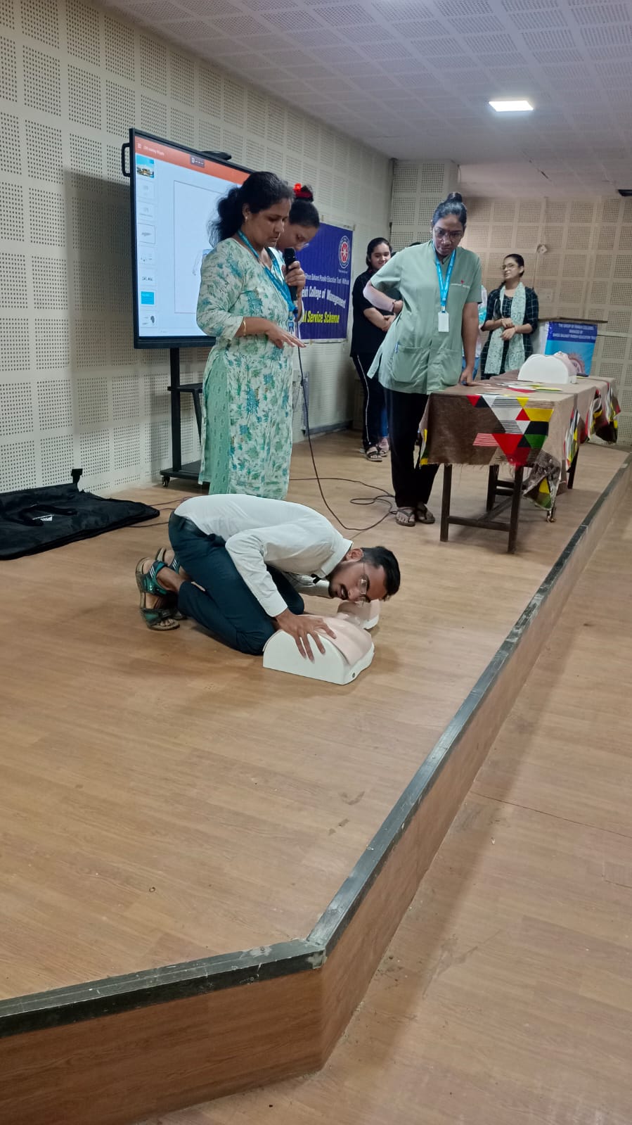 CPR Training image 5